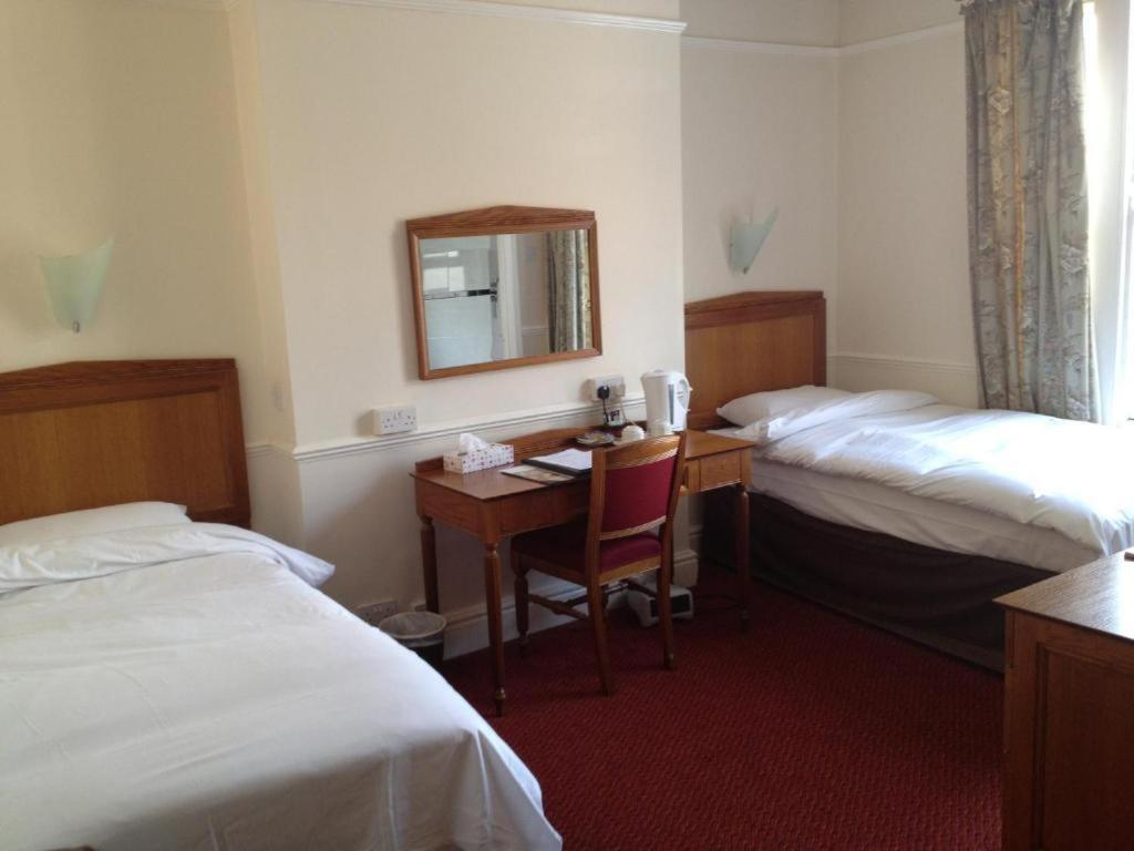 Grosvenor Hotel Rugby Zewnętrze zdjęcie
