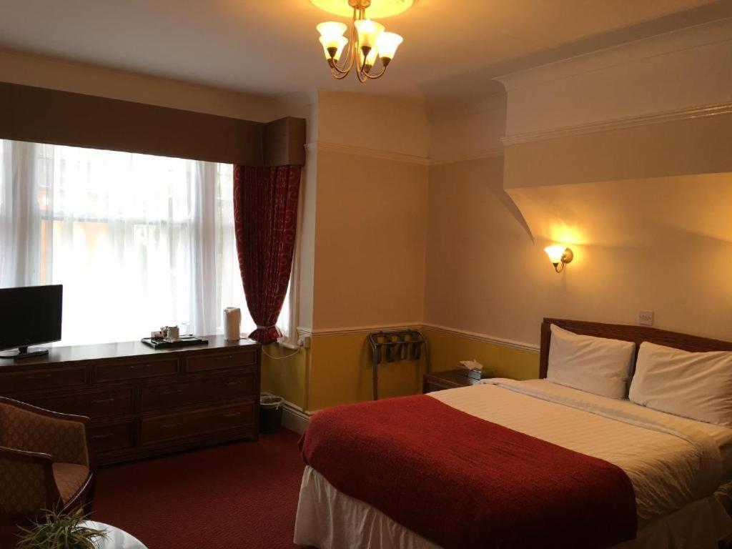 Grosvenor Hotel Rugby Zewnętrze zdjęcie